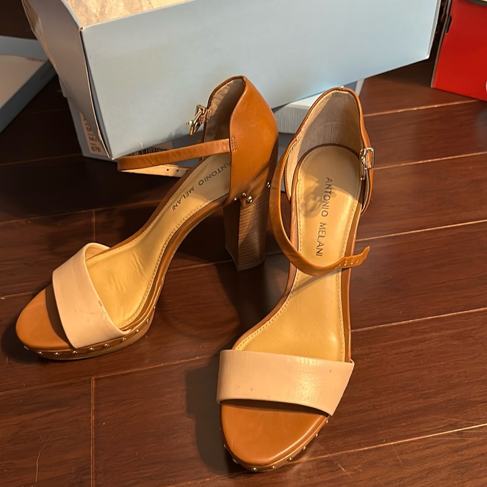 Antonio Melani heels